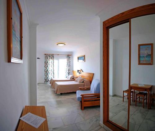 Apartamentos Guaquin Torremolinos Eksteriør bilde