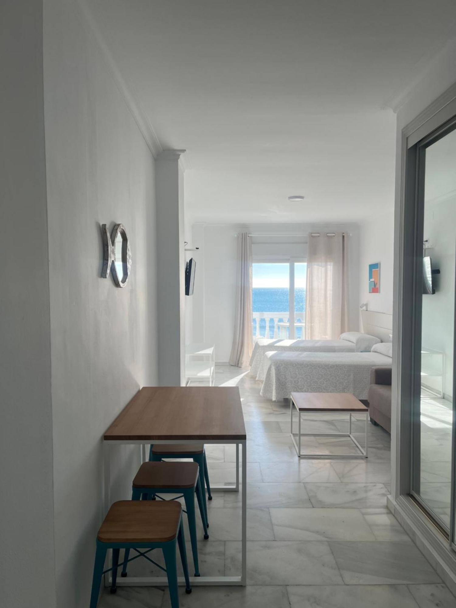 Apartamentos Guaquin Torremolinos Eksteriør bilde